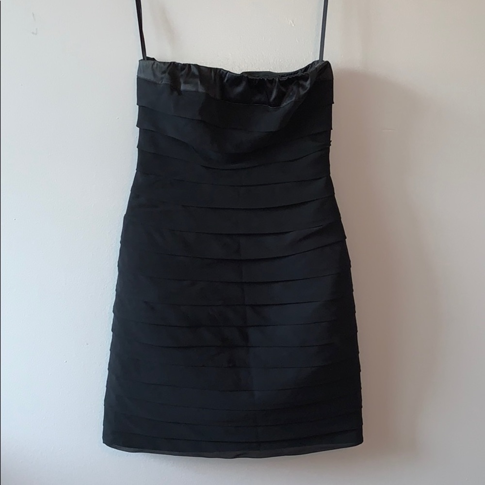 Strapless dress